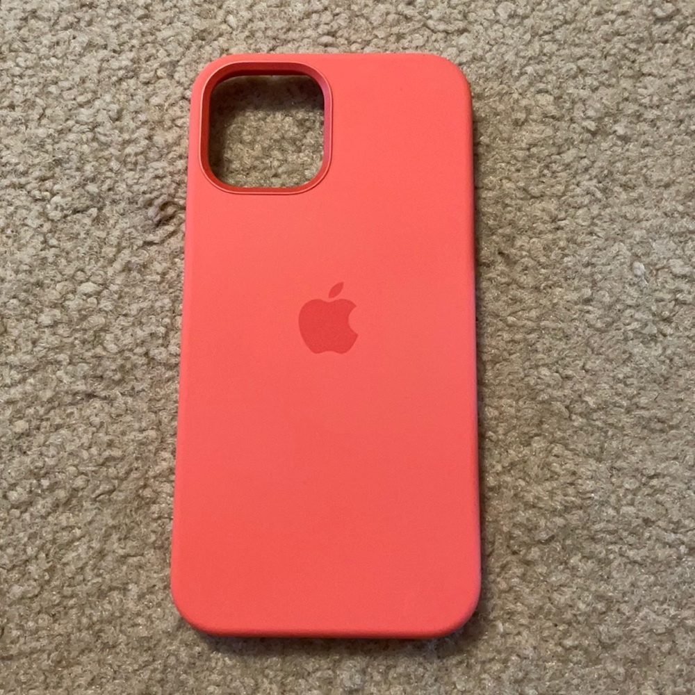 Coral Apple iPhone 12 MagSafe case